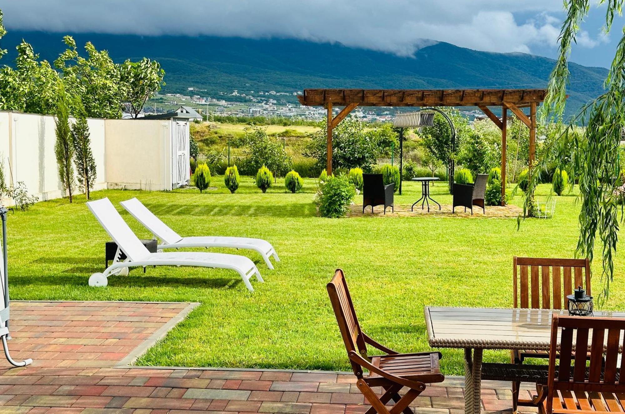 Entire Villa Near Tbilisi Nature Reserve With Panoramic View Mtsʼkhetʼa Kültér fotó